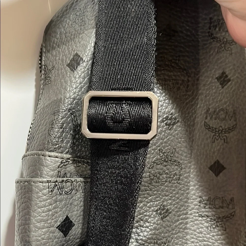 MCM Women's Gray Visetos Leather Stark Backpack COA included